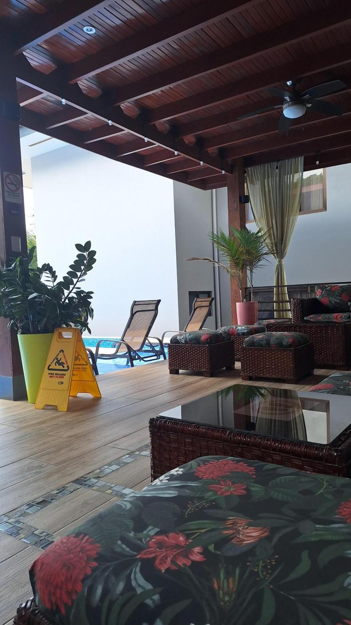 Ballena Paradise Apartahotel Uvita Exterior photo